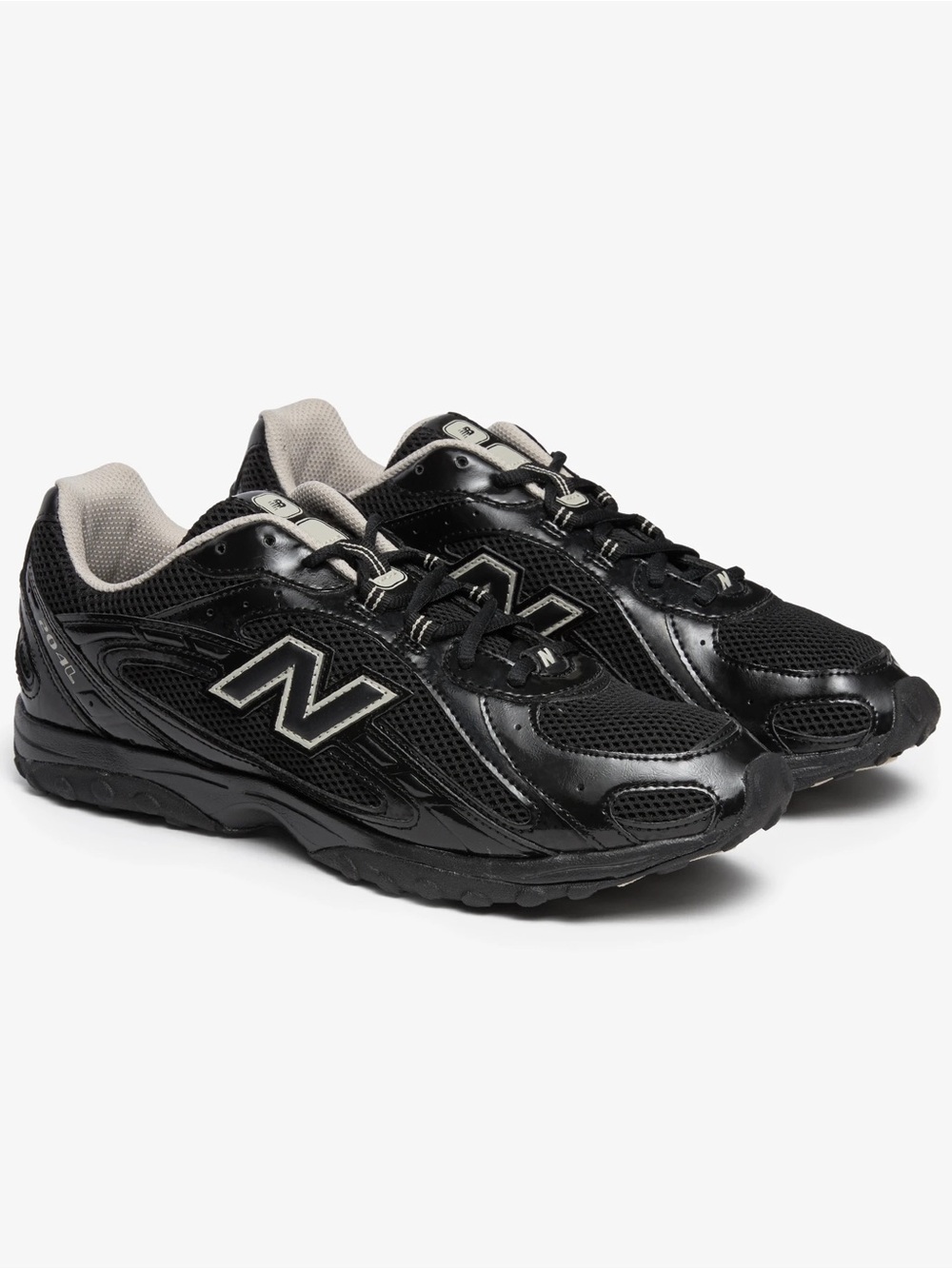 New Balance 204L
Black Timberwolf